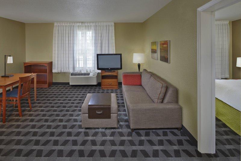 Towneplace Suites By Marriott St. Petersburg Clearwater Extérieur photo